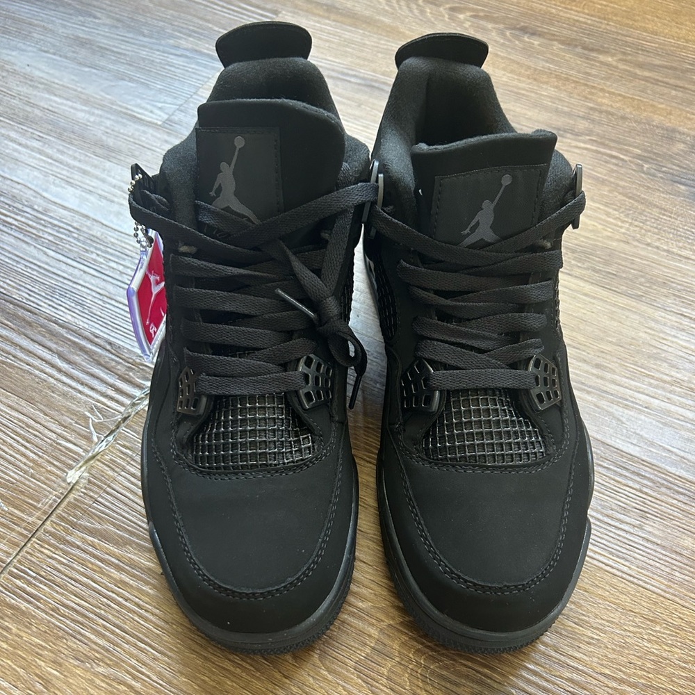 Jordan 4 black cat